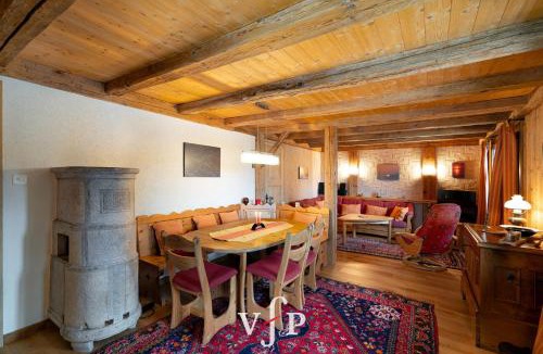 Verbier Ski Chalet | L'Alouvy Winter Dream Chalet for Family at Verbier