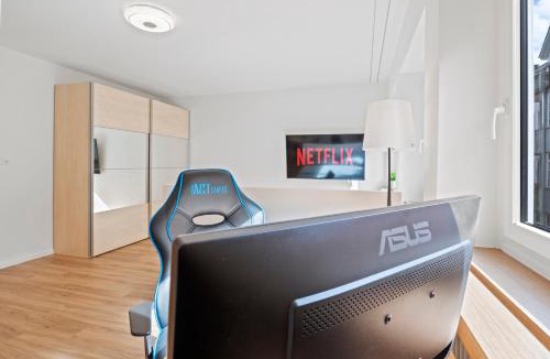 Winterthur Apartment | Pearlstay - City Center Twin Bed Workplace Washer