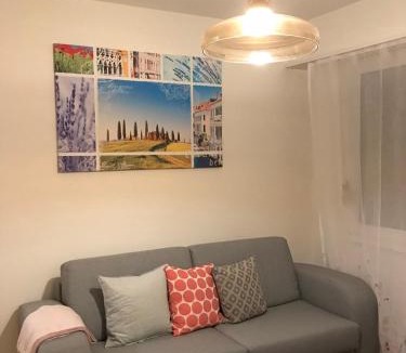 Matthaus Apartment | Cozy 2.5 rooms apartment in Basel-Riehenring-5FLR