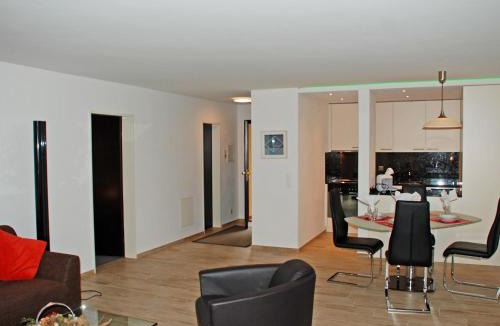 Caslano Apartment | Apartment Residenza Parcolago Apt-008 by Interhome