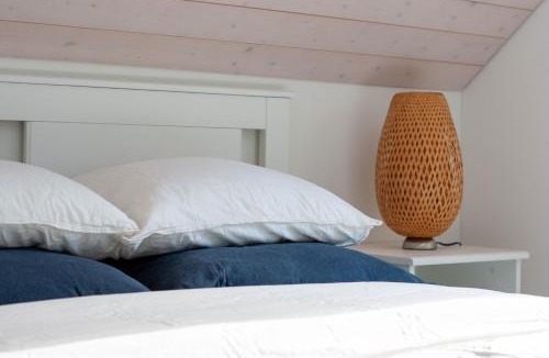 Alpnachstad House | One Bedroom Suite with private bathroom