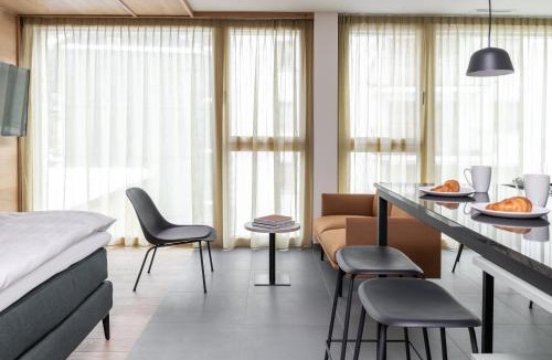 Sankt Moritz-Bad Apartment | Townhouse N9