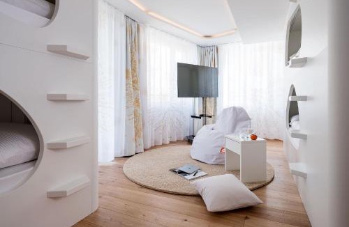 Vitznau Hotel | Neuro Campus Hotel by CERENEO PREVENTION