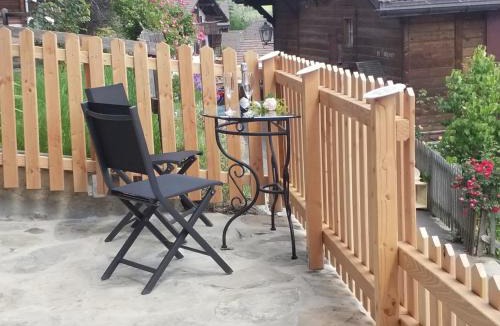 Les Posses-sur-Bex Apartment | Chalet Rayon de Soleil Gryon Villars