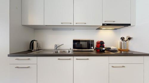 La Chaux-de-Fonds Apartment | Magnificent modern and bright studio in the city center #3