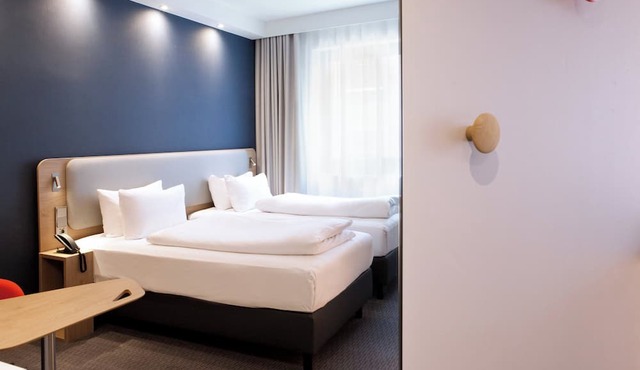 Holiday Inn Express & Suites Basel Allschwil by IHG