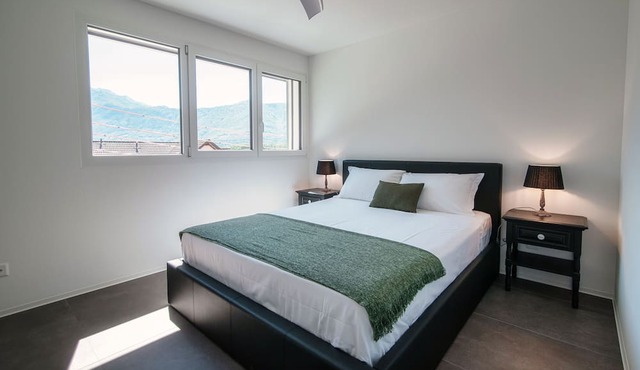LiOm Apartment