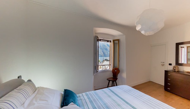 Co-a391-caal49a1 - Family Nest on Lake Como