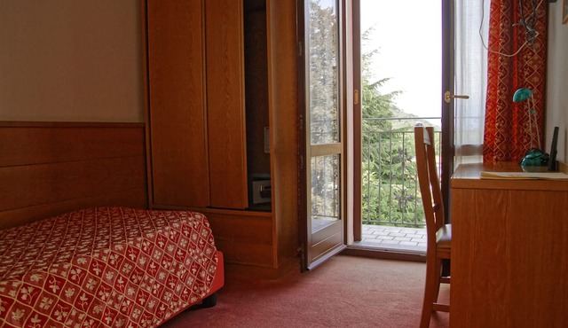 Hotel Alpino in Cuasso Al Monte