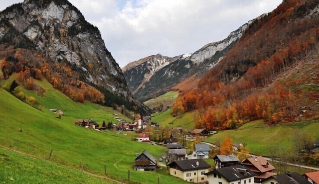 Vacation apartment -, above Lake Lucerne