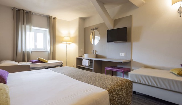 Hotel Alexandra