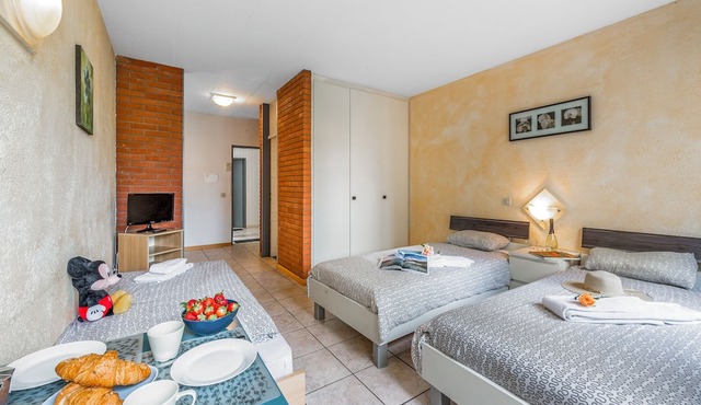 Chiasso Apartments 204