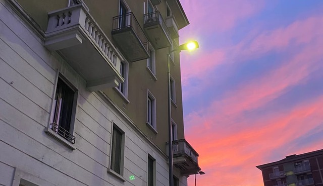 Modern and Stylish Two-room Apartment - Iconic Milan House Navigli