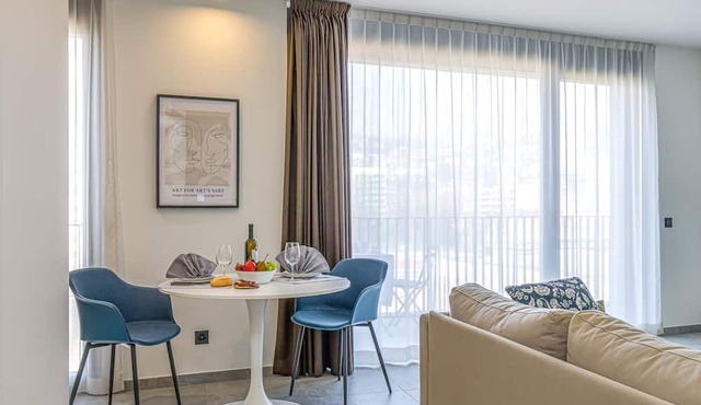 ICON H Lugano 505 Suite Business, Lugano, Switzerland