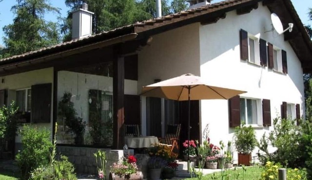 Chesa Crusch by Interhome