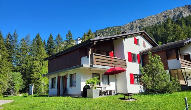 Fewo Pistenblick by Interhome