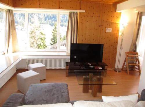 Apartment Bünda