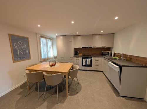 StayMia- Swiss Family Retreat