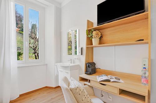 Rooms in Villa Agra