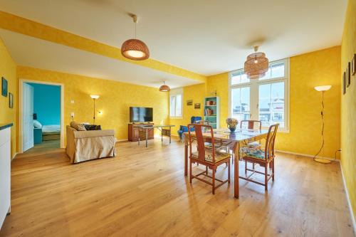 Apartment Du Pont with Jungfrau and River View