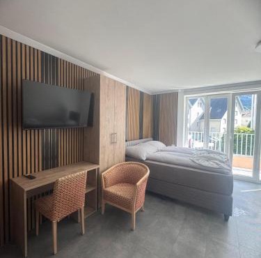 City Hotel