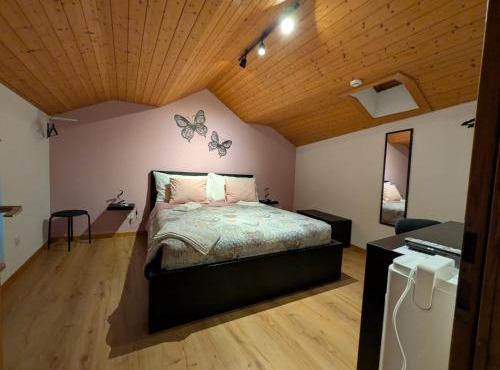 B&B Lostallo Beat and Bloom