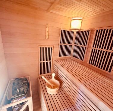 Luxury Swiss Chalet | Lake View BBQ A/C SPA Interlaken
