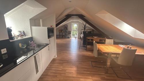 Bright attic apartment with charm