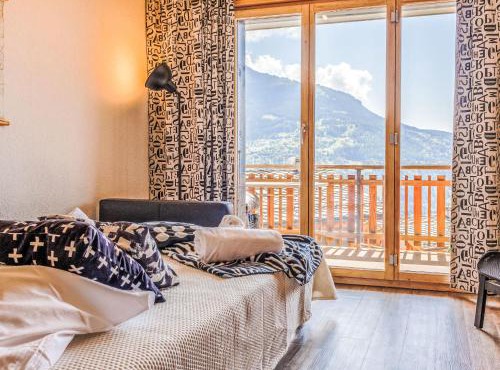 Studio Beau Soleil G11 by Interhome