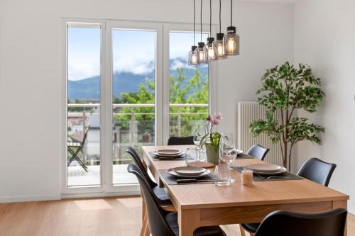 Bel appartement rénové avec vue, à Savièse