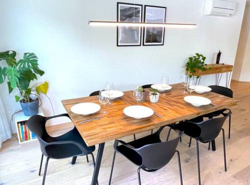 Penthouse Alps Scenic Views and Concierge by SwissHut