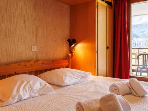 Apartment Dents Rousses H2 by Interhome